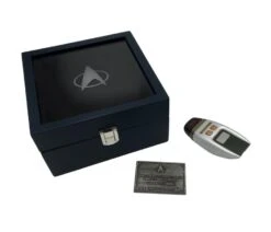 FACTORY ENTERTAINMENT STAR TREK NEXT GEN TYPE 1 CRICKET PHASER LIMITED EDITION PROP REPLICA -US Model Figures Sales 2024 7604890f 1dbd 4c6a 8888 69a0ec06e1a6 83882.1632039138