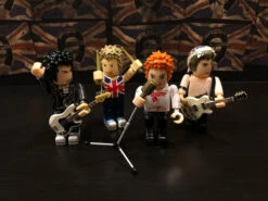 BROKKER "SEX PISTOLS" NON-SCALE BLOCK FIGURE SET -US Model Figures Sales 2024 B39014 15 47251.1569873789 1
