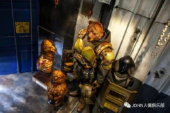 BLACK 13 PARK - BLACK LABORARY SERIES CINDER BURNING / HEAVY ARMORED SUPRESSING TROOPER - BROWN BEAR 1/6 SCALE ACTION FIGURE SET WITH EXPANSION PACK